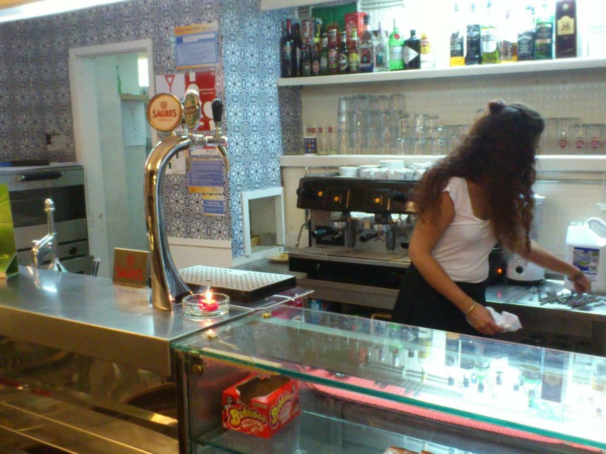 Acm Lisbon Ostello Esterno foto