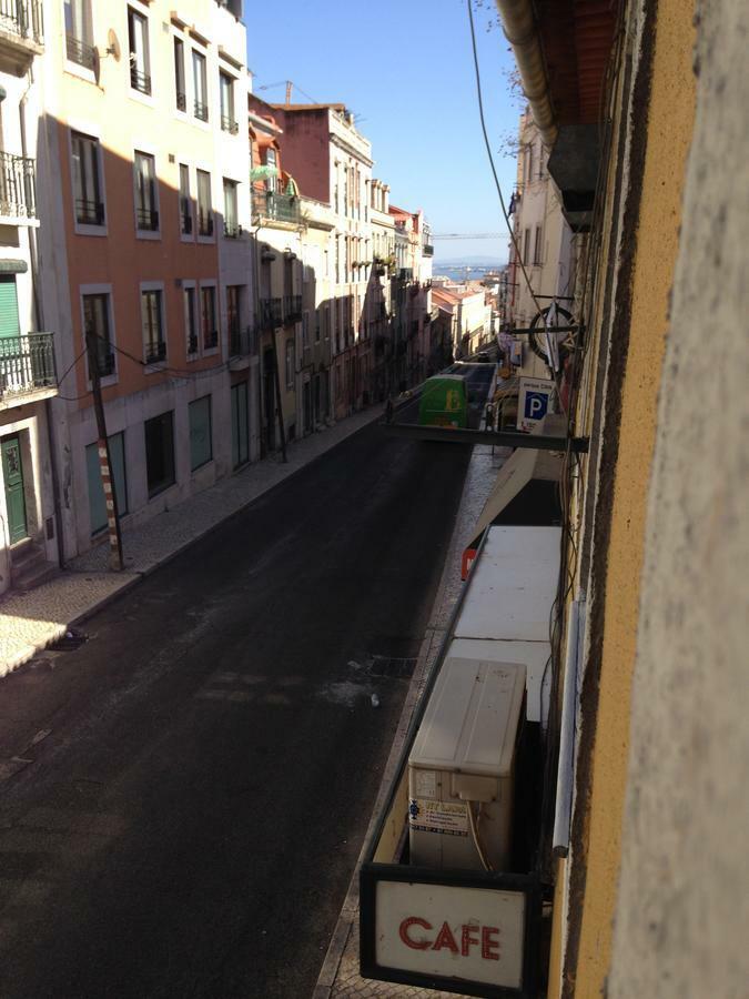 Acm Lisbon Ostello Esterno foto