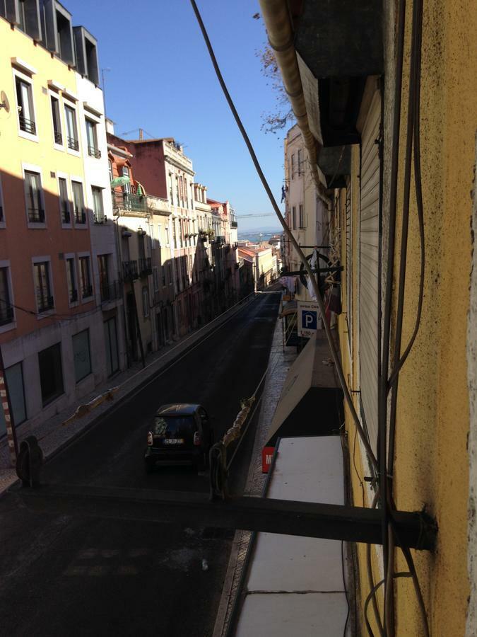 Acm Lisbon Ostello Esterno foto